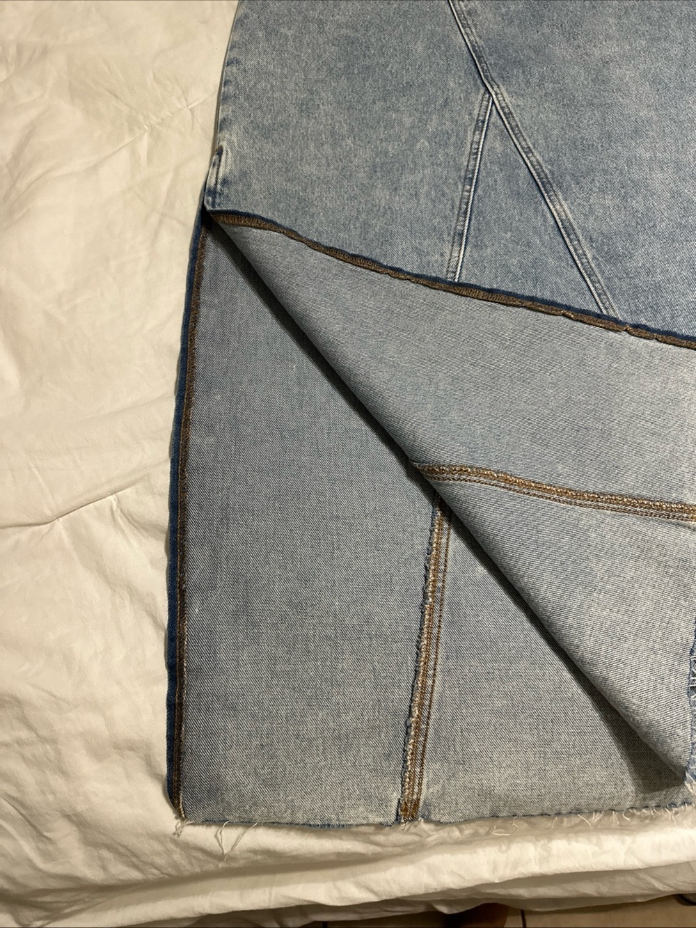 Levi's Light Blue Denim Skirt with Patch Logo - Picture 8 of 13